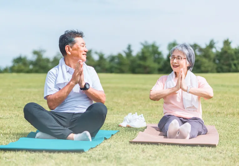メディカルヨガを通して心と体をセルフメディケーション